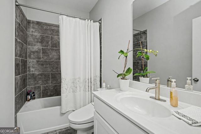 190 Plainfield Street, Fayetteville, GA 30215