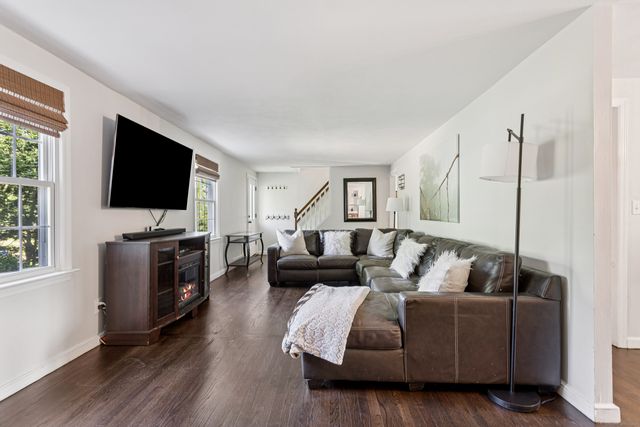 111 Mill Hill Road, Fairfield, CT 06890