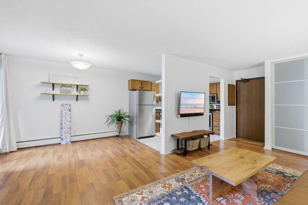 7601 W 101st Street 114, Bloomington, MN 55438 — photo 5