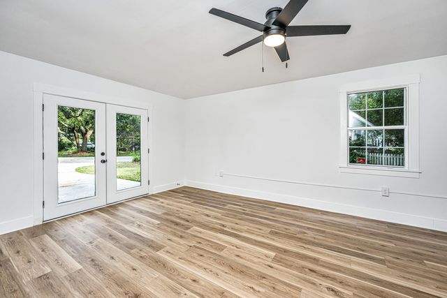 728 Gilmore Court, Charleston, SC 29412