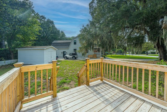 728 Gilmore Court, Charleston, SC 29412