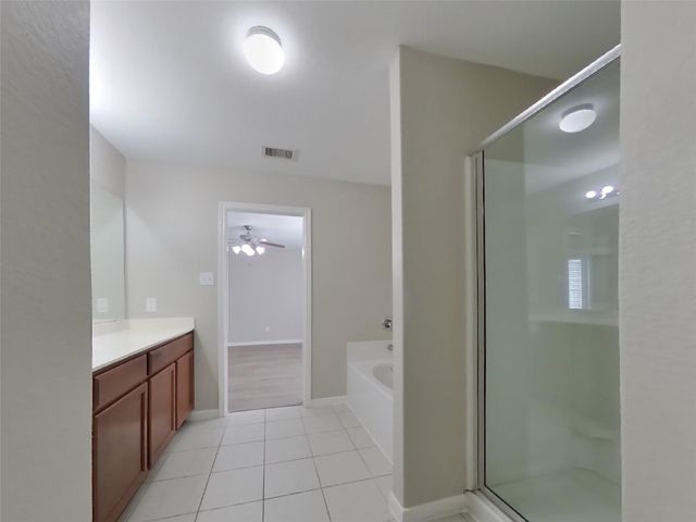 432 Palomino Stand Drive, La Marque, TX 77568