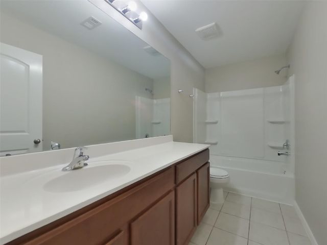 432 Palomino Stand Drive, La Marque, TX 77568