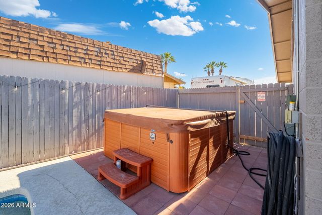 8714 E PLAZA Avenue, Scottsdale, AZ 85250