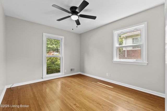 3128 Mylanta Pl, Louisville, KY 40220
