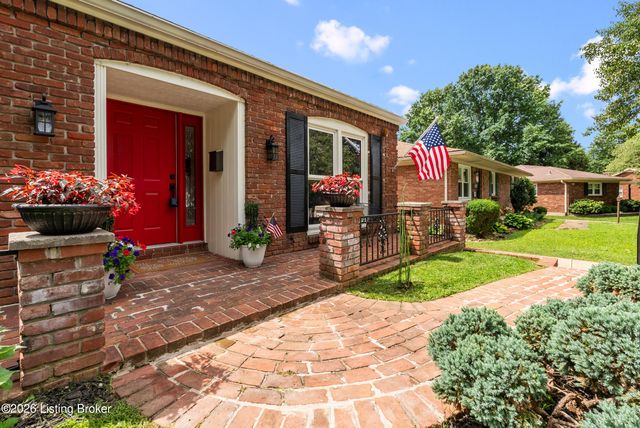 3128 Mylanta Pl, Louisville, KY 40220
