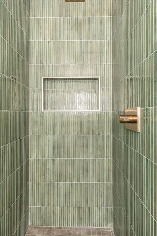 6838 Winchester Street, Dallas, TX 75231