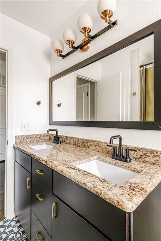 6838 Winchester Street, Dallas, TX 75231