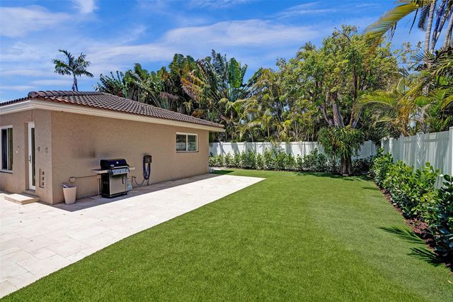 1471 SW 14th St, Boca Raton, FL 33486