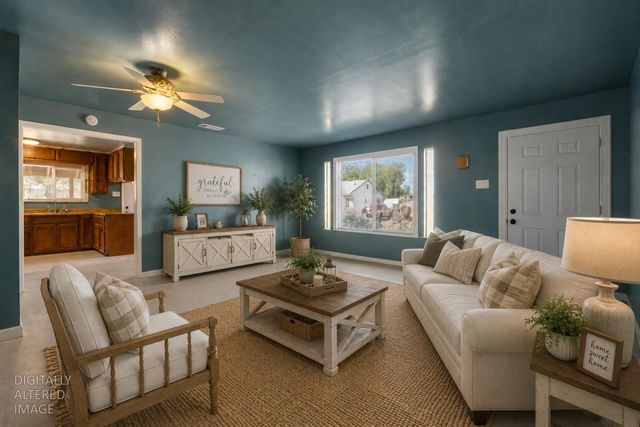 30 A St, Empire, CA 95319