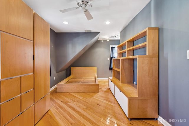 22 Roosevelt Street, South River, NJ 08882