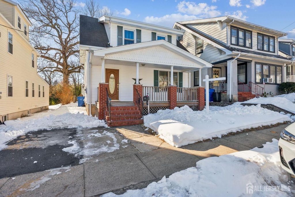 22 Roosevelt Street, South River, NJ 08882
