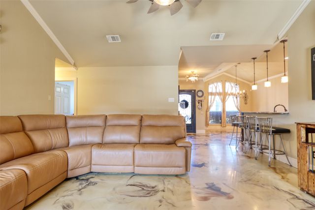 1624 S 5th Street, Midlothian, TX 76065