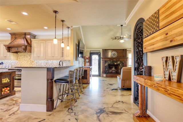 1624 S 5th Street, Midlothian, TX 76065