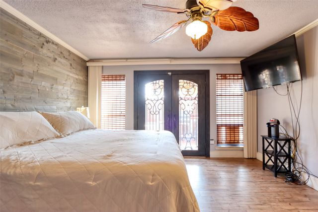 1624 S 5th Street, Midlothian, TX 76065