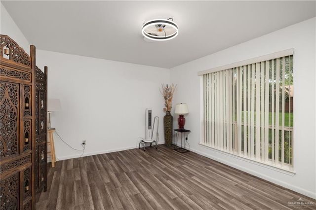 415 S Westgate Drive B-15, Weslaco, TX 78596