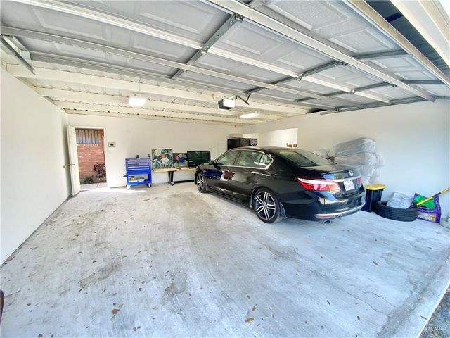 415 S Westgate Drive B-15, Weslaco, TX 78596