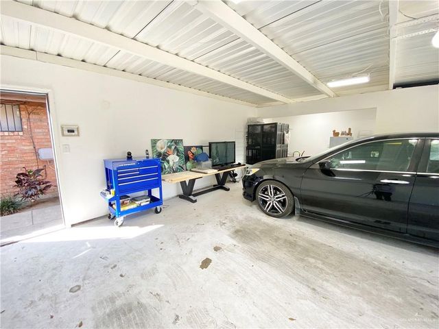 415 S Westgate Drive B-15, Weslaco, TX 78596