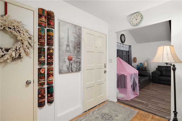 415 S Westgate Drive B-15, Weslaco, TX 78596