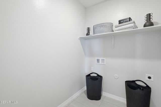 3856 Bubble Place, El Paso, TX 79938