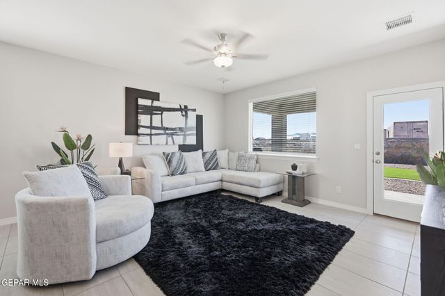 3856 Bubble Place, El Paso, TX 79938