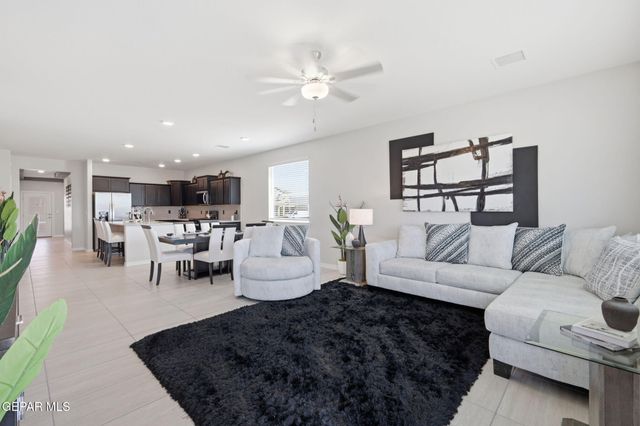 3856 Bubble Place, El Paso, TX 79938
