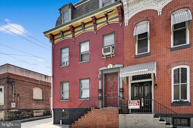 201 N 2ND ST, Pottsville, PA 17901