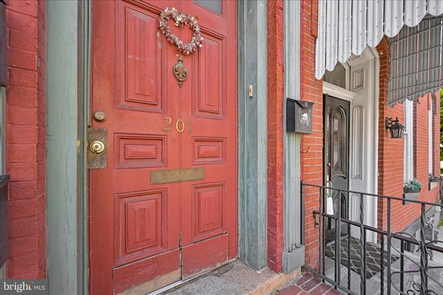 201 N 2ND ST, Pottsville, PA 17901