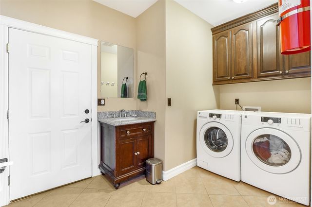 26 Ginkgo Street S, Soap Lake, WA 98851