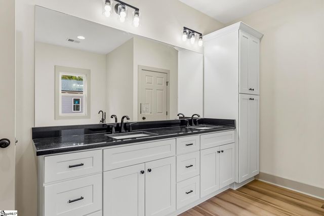 2204 White Street Extension, Anderson, SC 29624