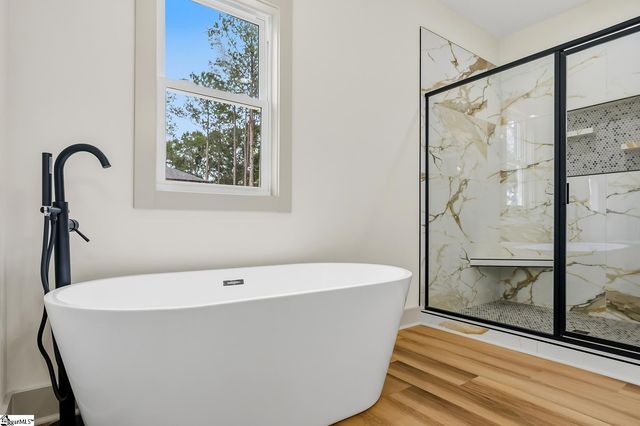 2204 White Street Extension, Anderson, SC 29624