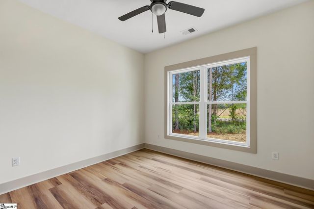 2204 White Street Extension, Anderson, SC 29624