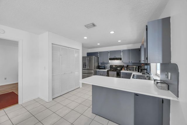 1333 SE Bayharbor Street, Port St. Lucie, Port St Lucie, FL 34983