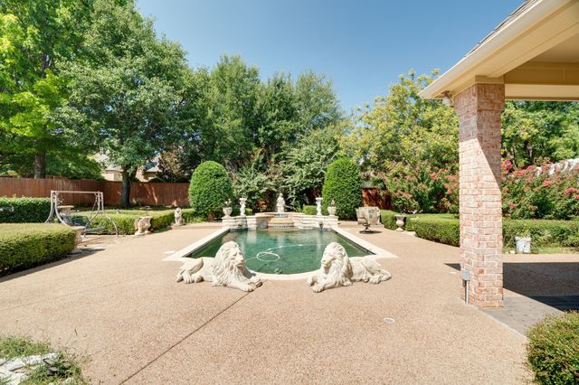 7012 Shalimar Court, Colleyville, TX 76034