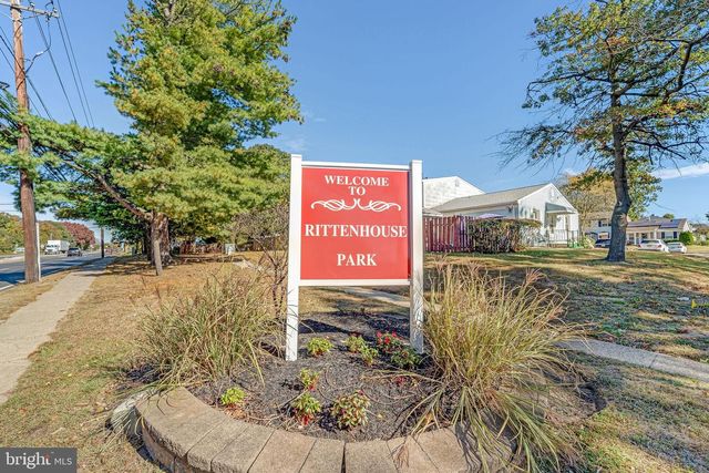 40 RITTENHOUSE DR, Willingboro, NJ 08046