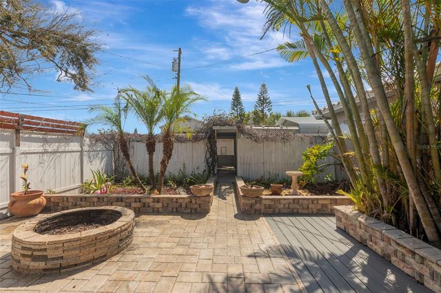 101 S MAYWOOD AVENUE, Clearwater, FL 33765