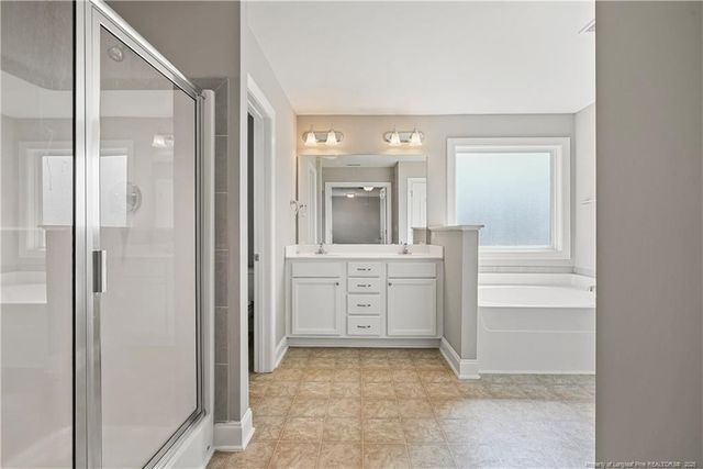 17 Tanawha Court, Spring Lake, NC 28390
