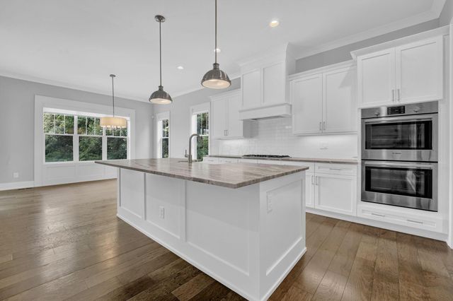 8180 Lilium Way, Plain City, OH 43064