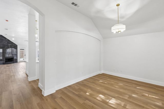 305 Droinwich Circle, Allen, TX 75002