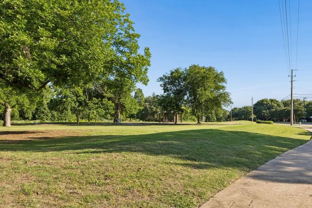 305 Droinwich Circle, Allen, TX 75002