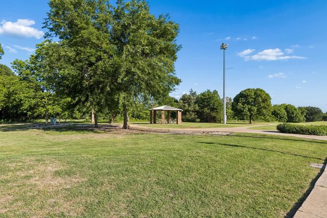 305 Droinwich Circle, Allen, TX 75002