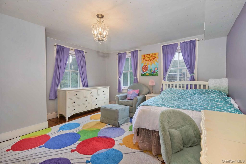 1641 Northern Boulevard, Roslyn, NY 11576 — photo 5