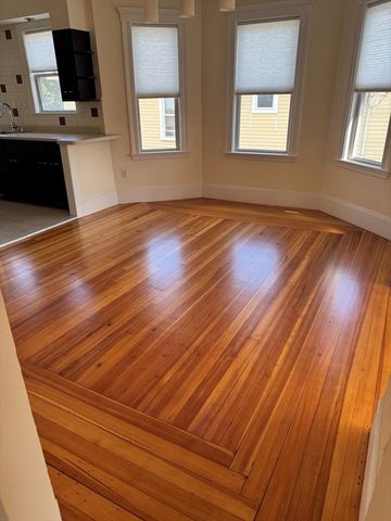 28 Early Ave 28, Medford, MA 02155
