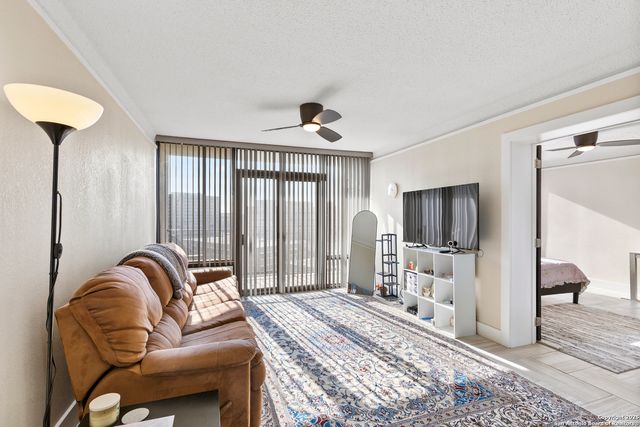 7701 Wurzbach Rd Apt 1701, San Antonio, TX 78229