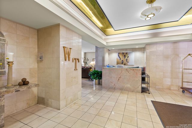 7701 Wurzbach Rd Apt 1701, San Antonio, TX 78229