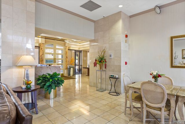 7701 Wurzbach Rd Apt 1701, San Antonio, TX 78229