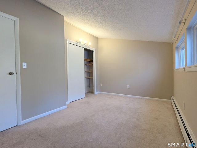 50 E. Hill Road 2F, Canton, CT 06019
