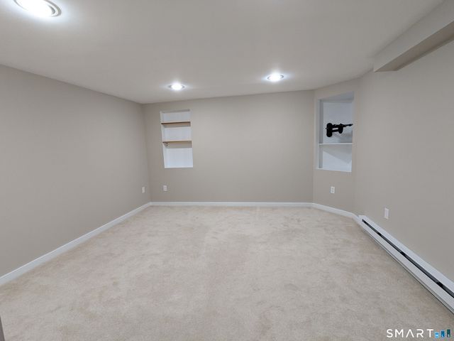 50 E. Hill Road 2F, Canton, CT 06019