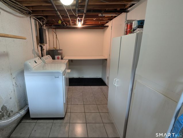 50 E. Hill Road 2F, Canton, CT 06019