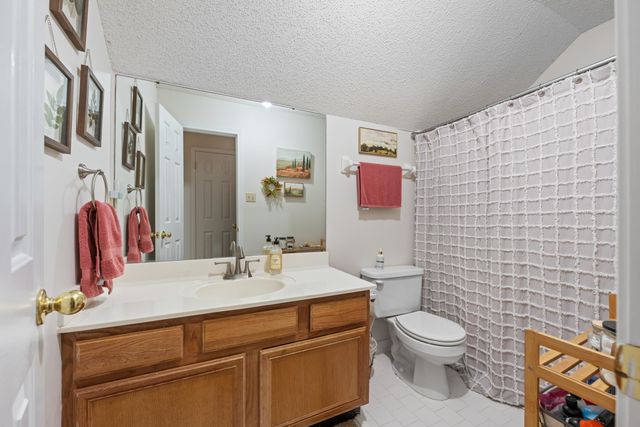 8941 ROWLEY CV, Memphis, TN 38016